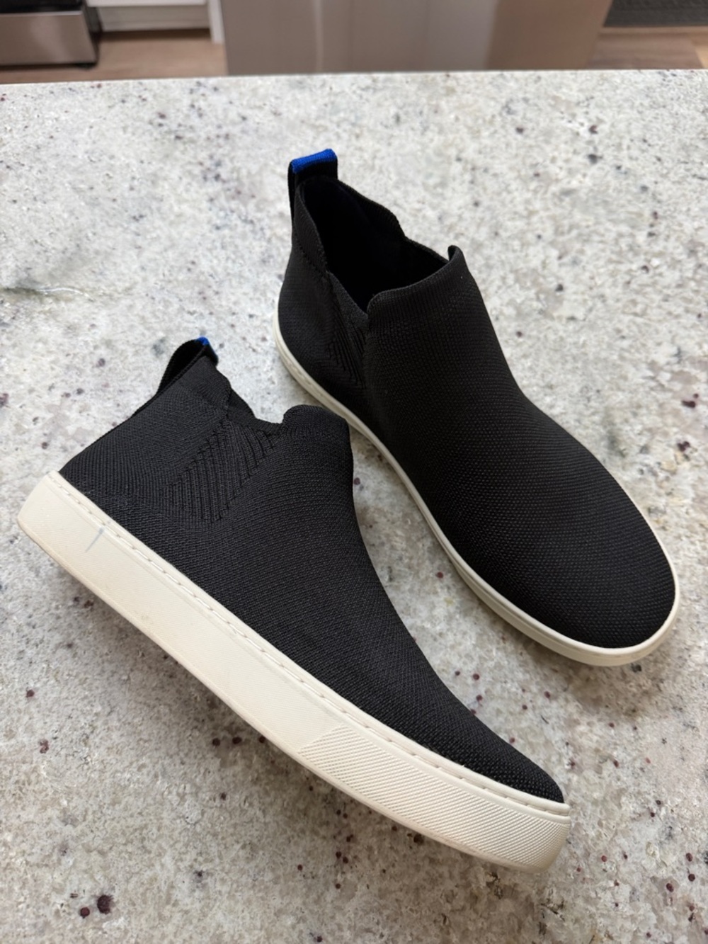 Rothy's The Chelsea Boot Knit Black High Top Knit Pull On Sneaker Shoes Size 9 - Picture 2 of 9